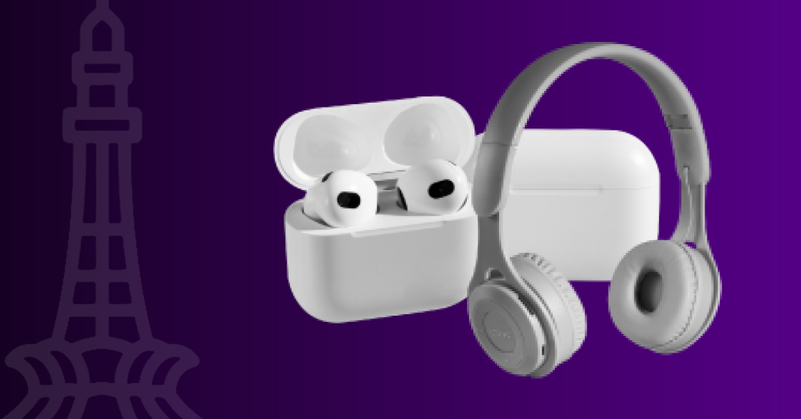 Retailers in Lahore browsing wholesale fashion products on Saddar.