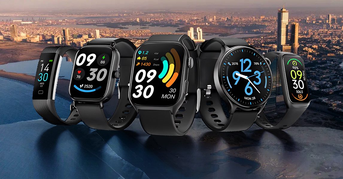 A retailer in Karachi buying smart watches at wholesale rates from Saddar App.